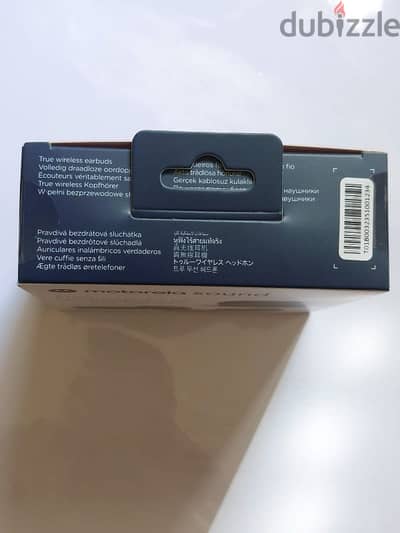 Motorola buds 085 , new ,sealed carton