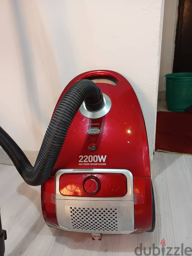 Daewoo S-class high power vaccum cleaner 2200w 1