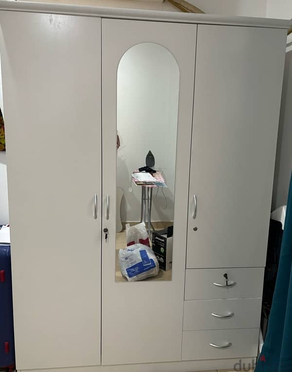 3 Door white ward robe with mirror 5