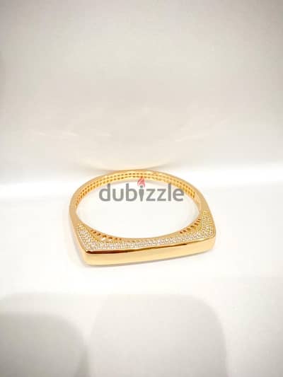 gold plated bangle