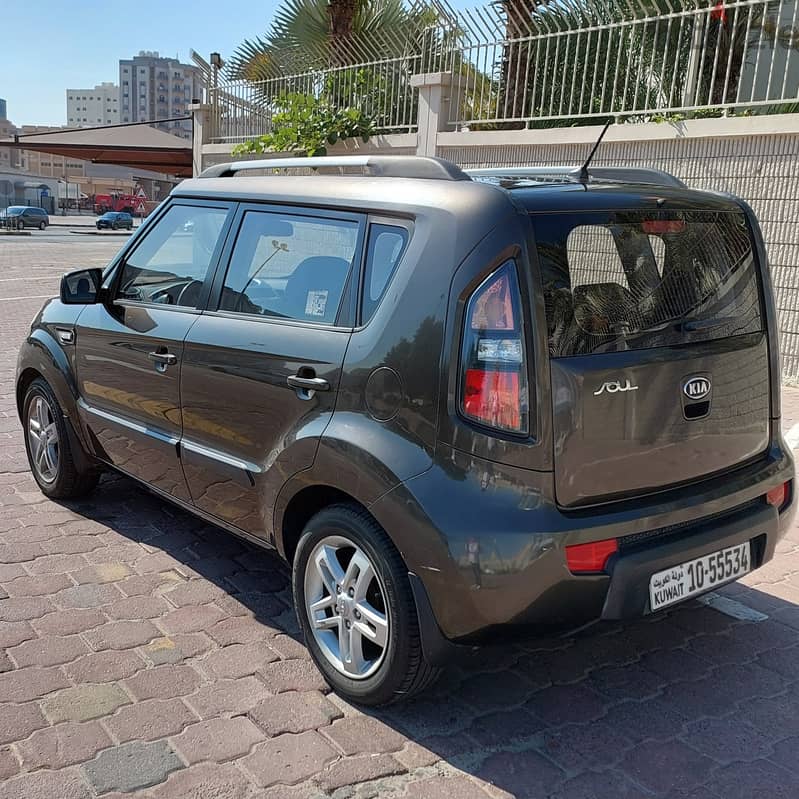 Kia Soul 2012 Clean & in very good conidion/كيا سول 2012 بحالة ممتازة 4