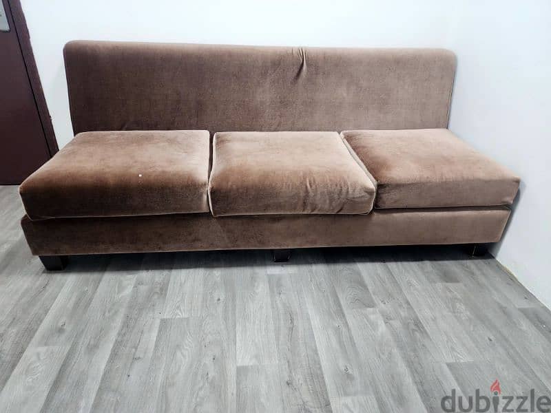 3 seater sofa set Brand name "Banta" for selling pick up only 1