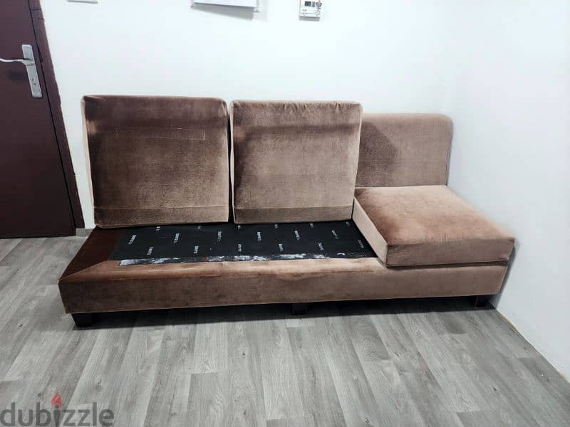 3 seater sofa set Brand name "Banta" for selling pick up only 2