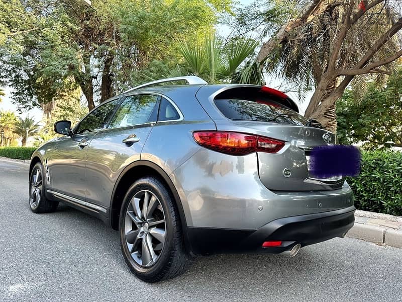 Infiniti QX70 2016 cash or installment 2