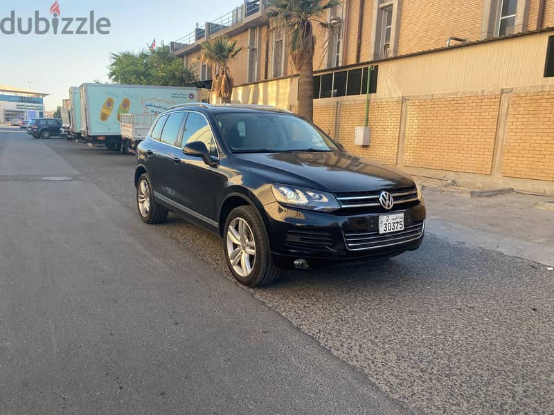 Volkswagen Touareg 2015 1