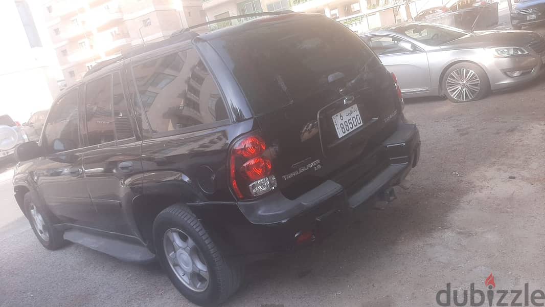 Chevrolet Trailblazer 2009 family used suv for sale in salmiya (186k) 3