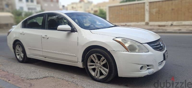 Nissan Altima 2012 3