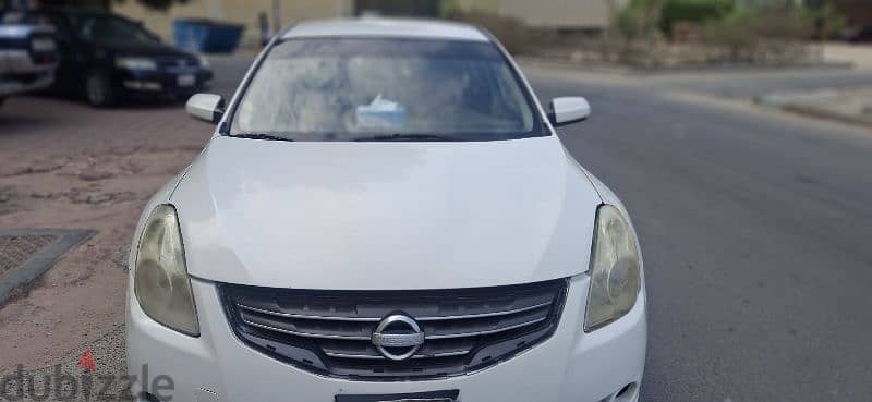 Nissan Altima 2012 4