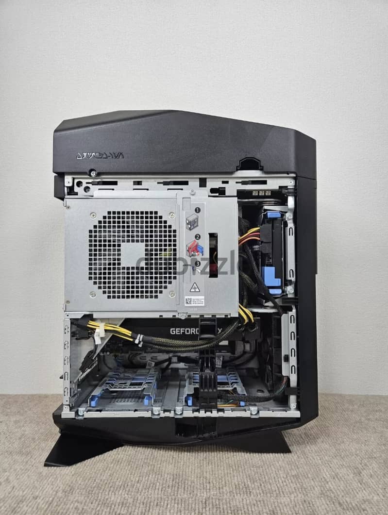 Dell ALIENWARE AURORA R8 i9 3