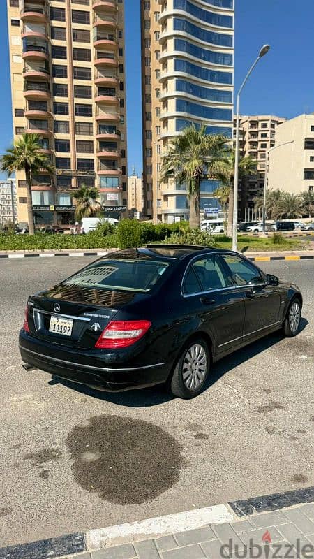 Urgent Sale Of Mercedes-Benz E200 kompressor 0