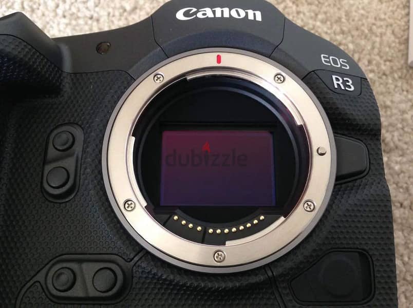 Canon EOS R3 Mirrorless 0