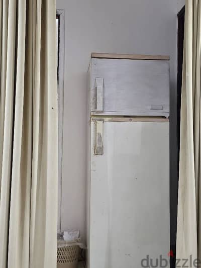 used fridge refrigerator