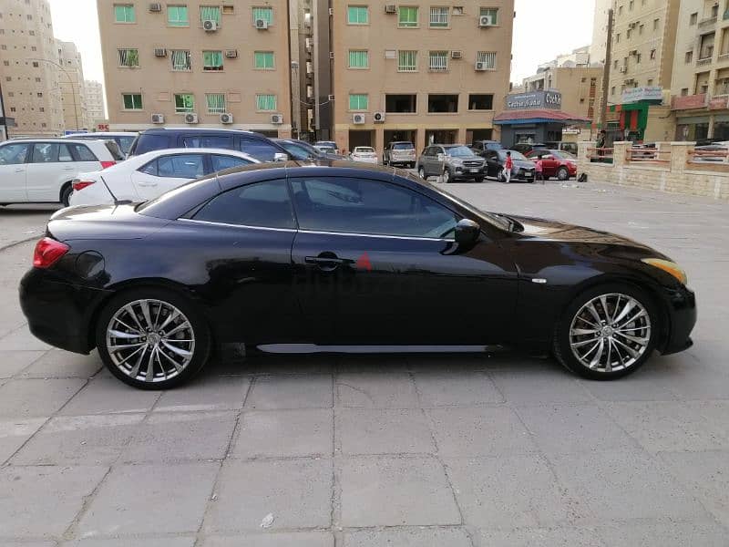 Infiniti G37 2012 1