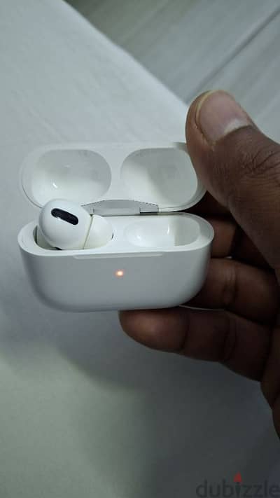 Airpod pro with wirless charging case.