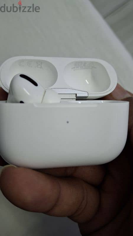 Airpod pro with wirless charging case. 1