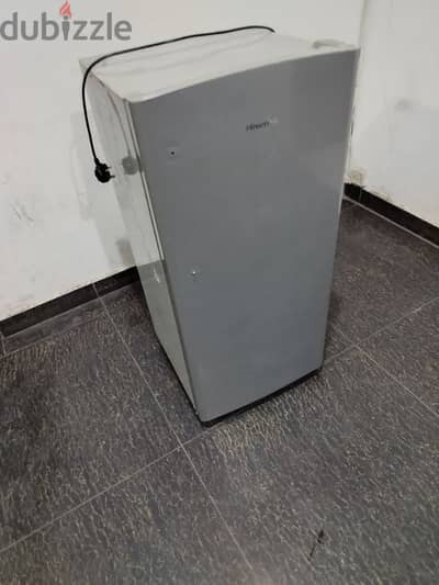 single door fridge