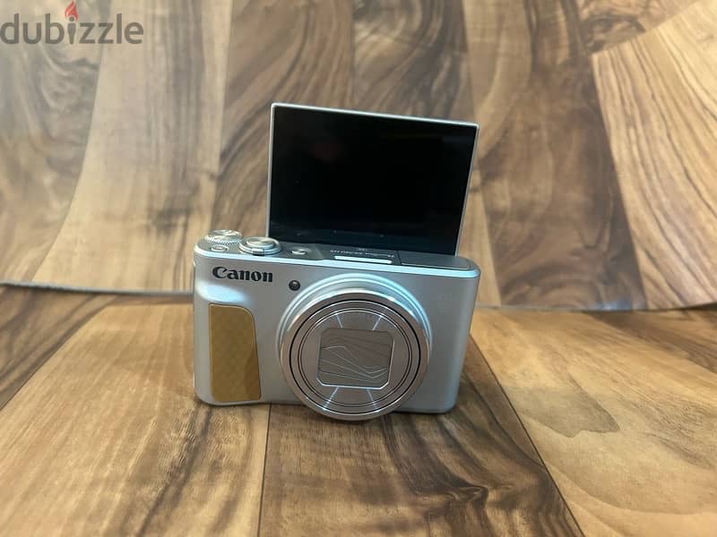 camera canon G7xlll 650 canonsx740 350 11