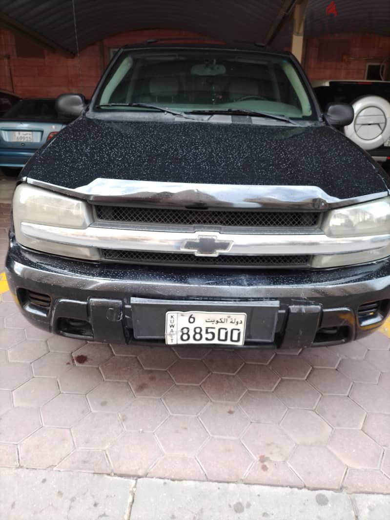 Trial blazer 2009 family used suv for sale in salmiya (186k) 7