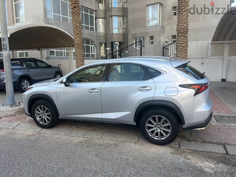 Lexus NX 200t 2017 ليكزس 8