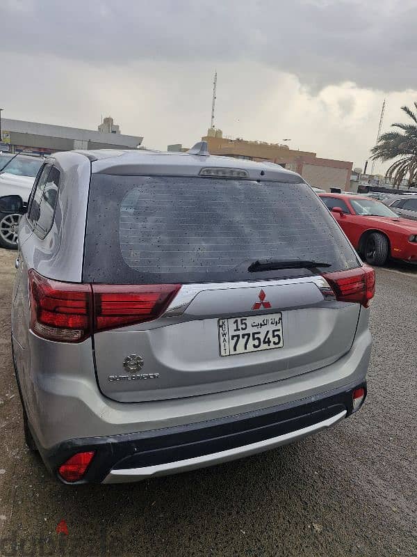 Mitsubishi Outlander 2017 0