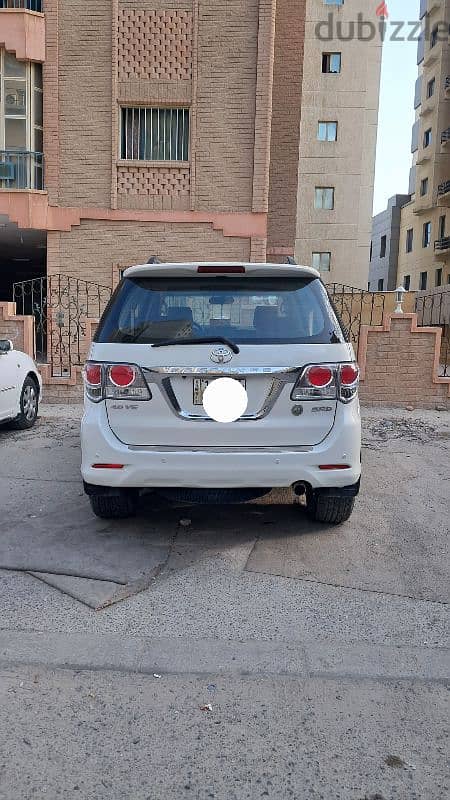 Toyota Fortuner 2013 URGENT SALE FAMILY USED 1