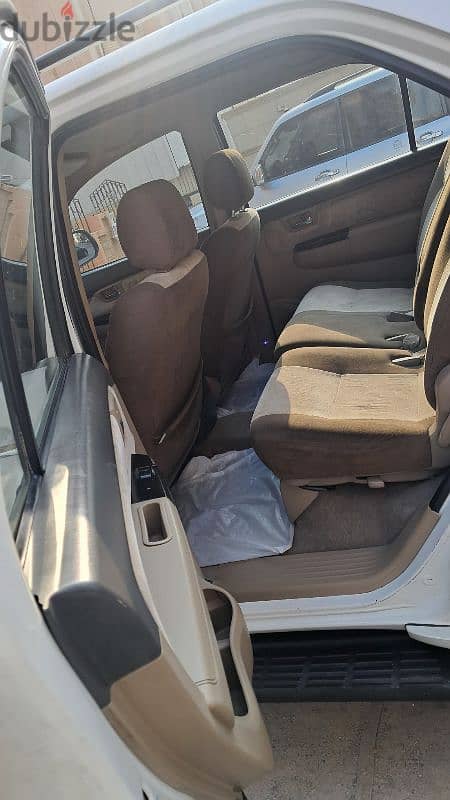 Toyota Fortuner 2013 URGENT SALE FAMILY USED 8