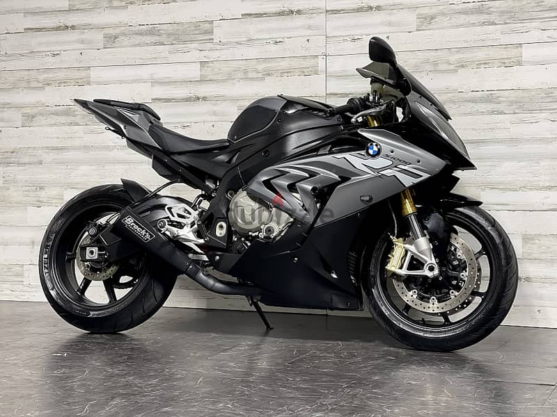 2017 BMW S1000RR   (+97466574363) 1