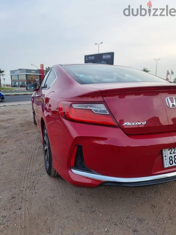 Honda Accord 2017 Coupe Full Option 2