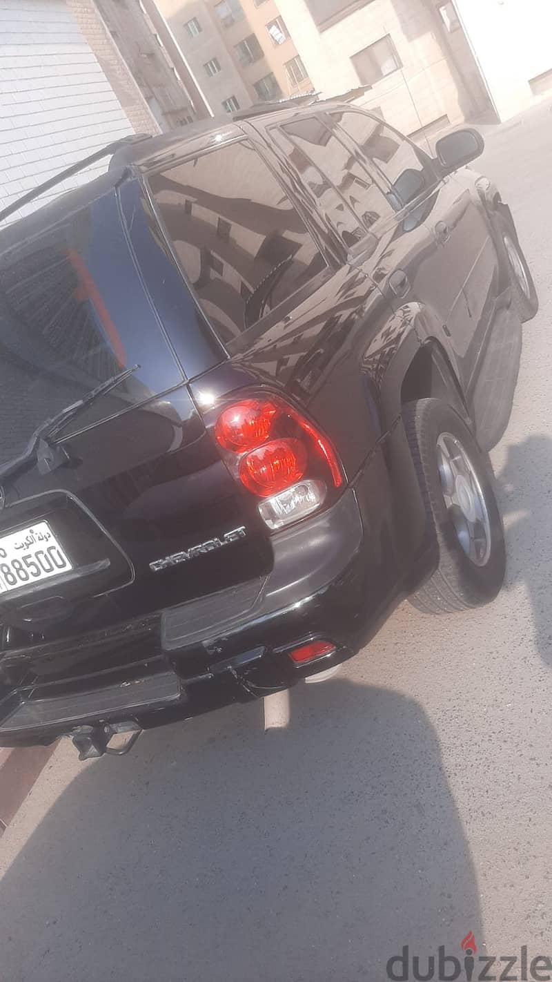 Trial blazer 2009 family used suv for sale in salmiya (186k) 0