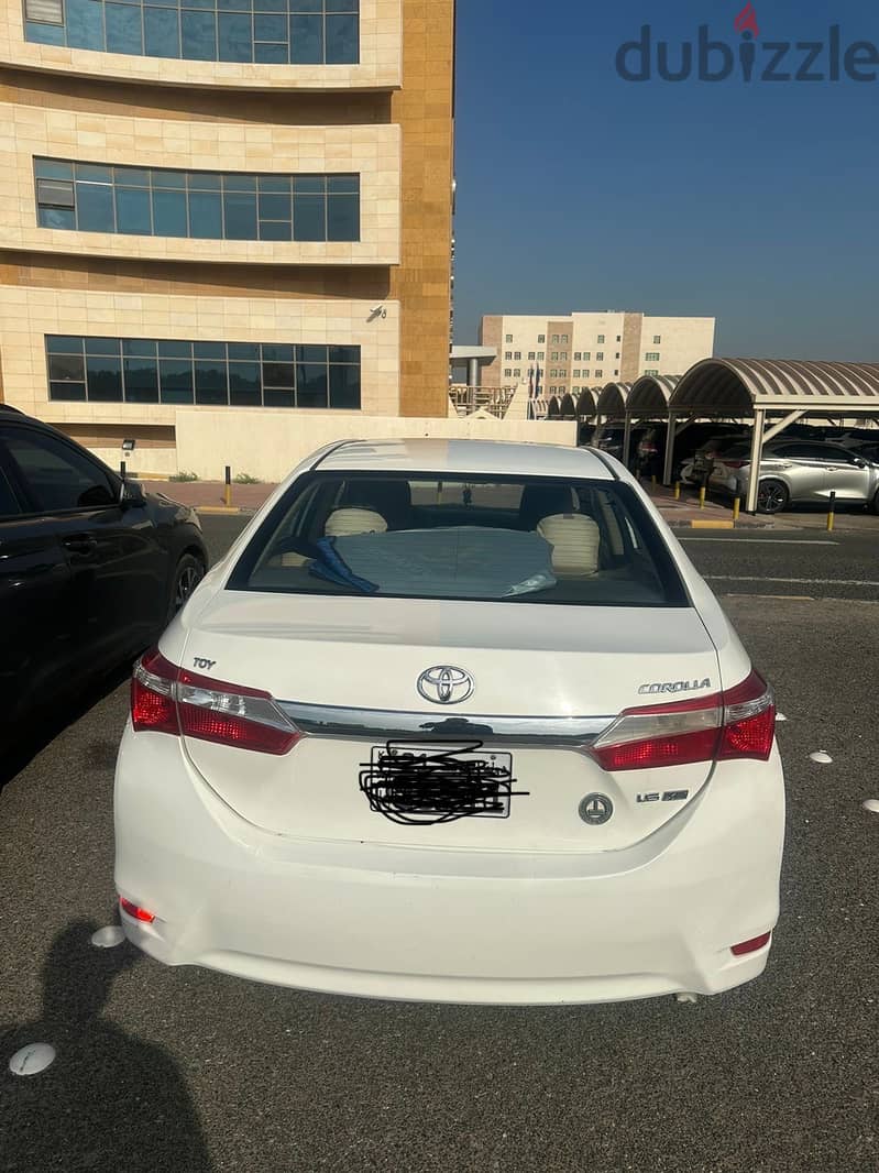 Toyota Corolla 2015 1