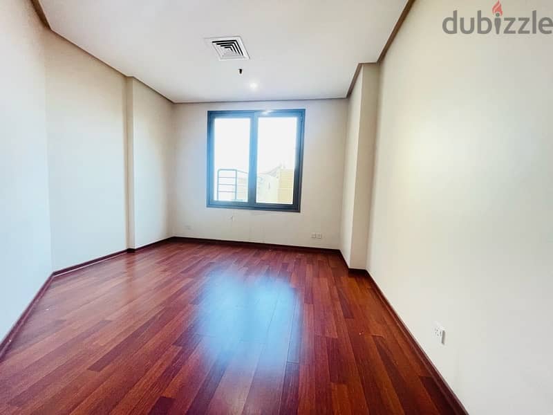 3 Bedrooms Apartment in Salmiya with Balcony 3