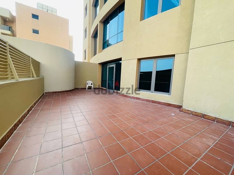 3 Bedrooms Apartment in Salmiya with Balcony 5