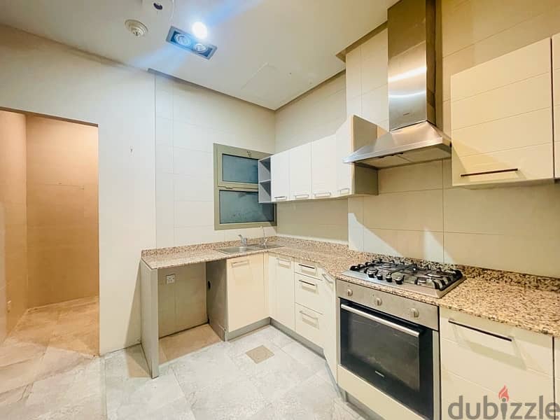 3 Bedrooms Apartment in Salmiya with Balcony 6