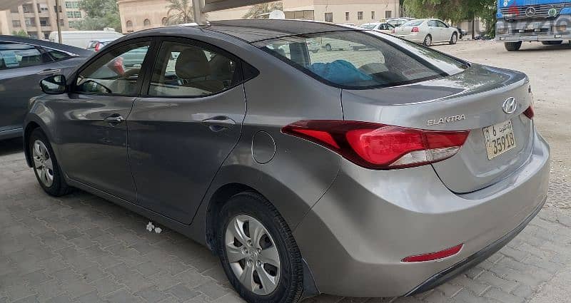 Hyundai Elantra 2015 3