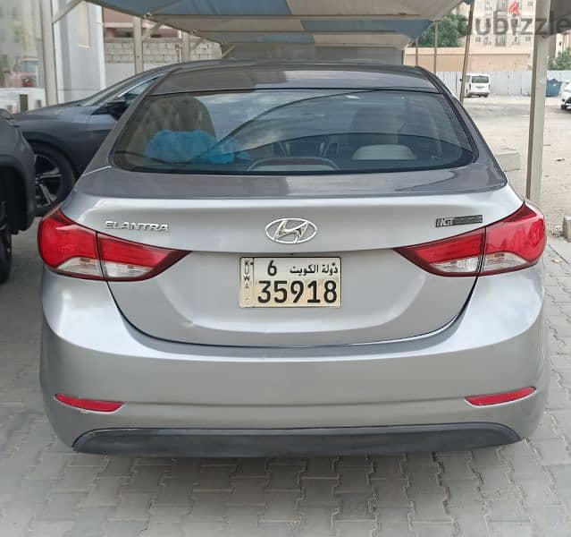 Hyundai Elantra 2015 4