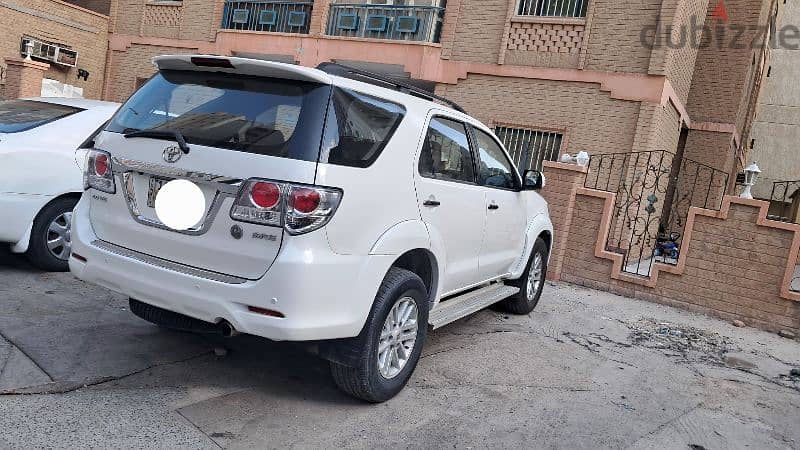 Toyota Fortuner 2013 URGENT SALE FAMILY USED 1