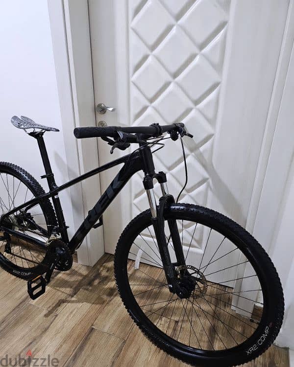 Trek Marlin 5 Mountain Bike 8