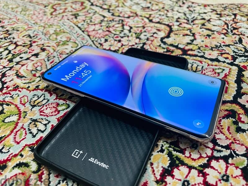 oneplus 8 12+4 Ram 256gb 3