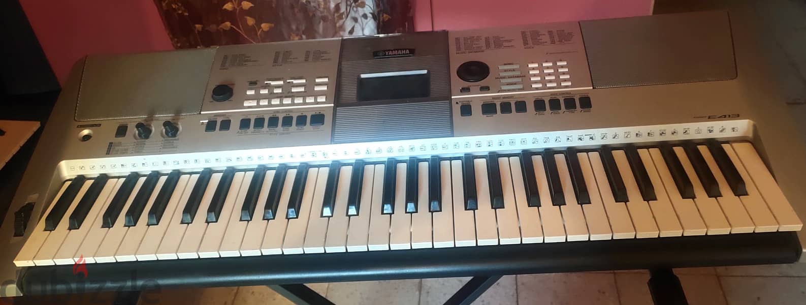 YAMAHA PSR E 413 Musical Piano/Keyboard for sell 4