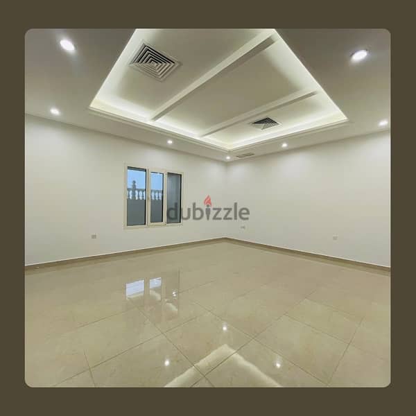 Beautiful 3 Bedrooms Apartment in Salwa 4