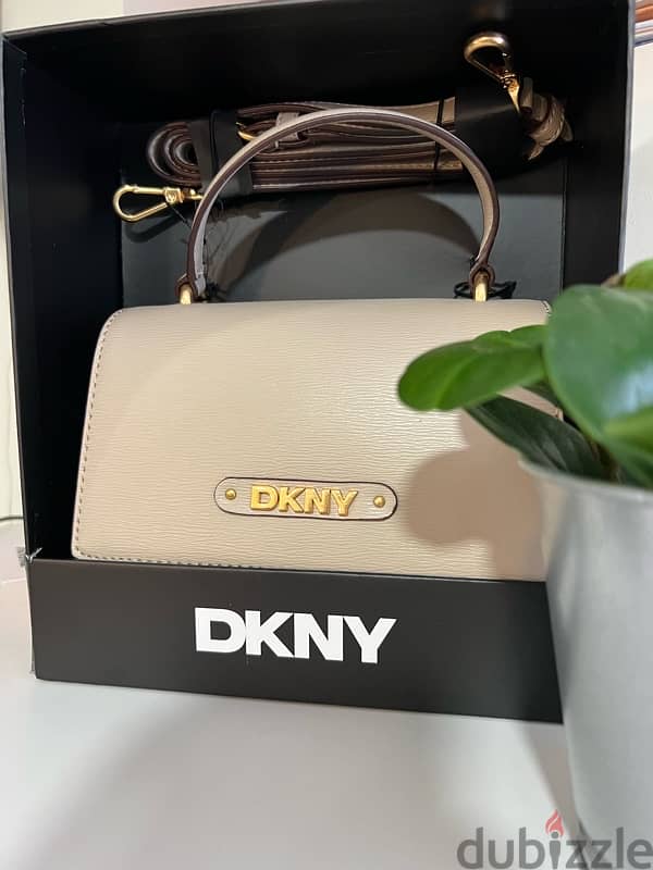 Brand New Original DKNY Bags in box for sale 3