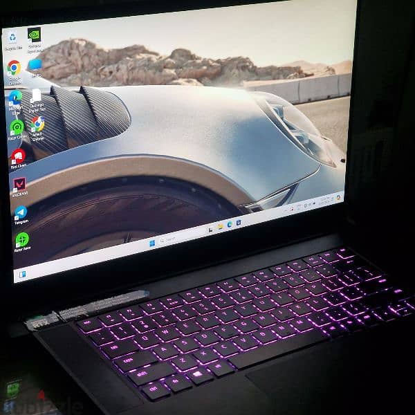 RAZER BLADE 15 RTX2060 6