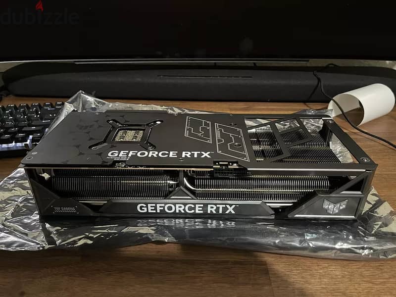 ASUS NVIDIA GeForce RTX 4090 TUF 0