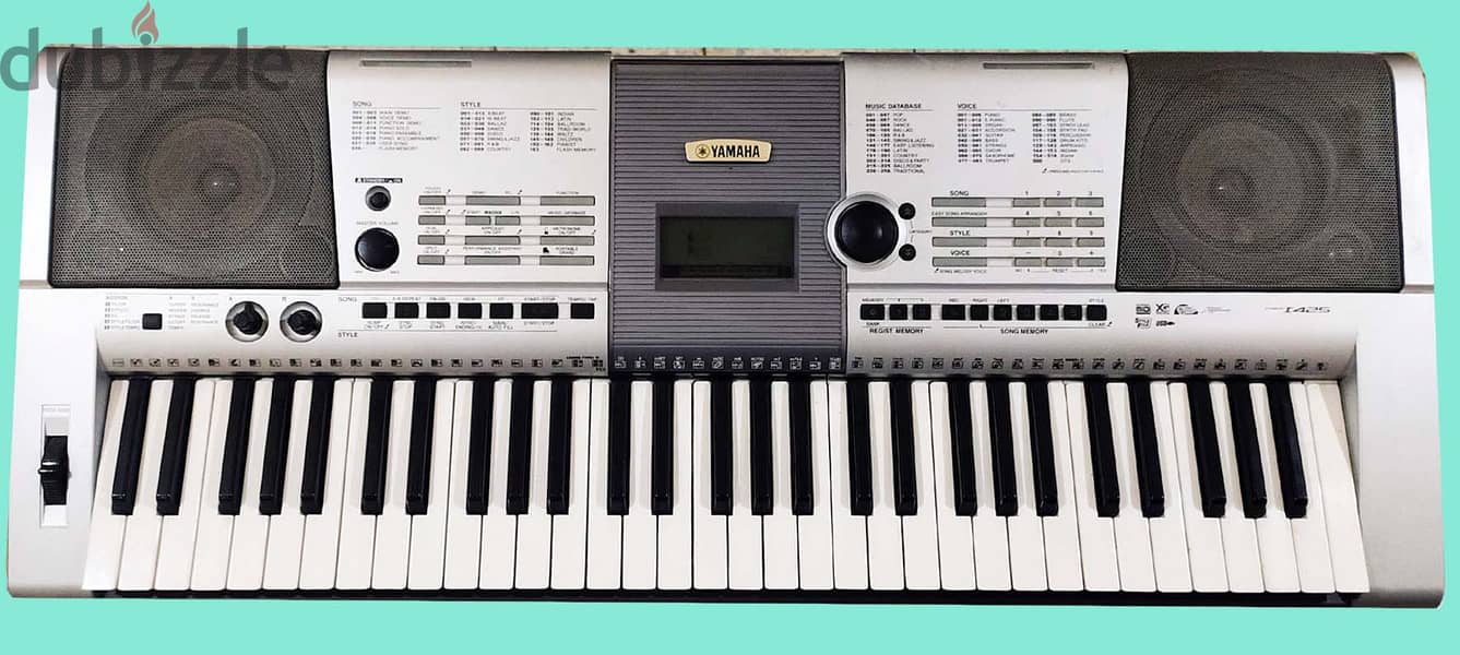 YAMAHA PSR I 425 Musical Keyboard/Piano for sle 1