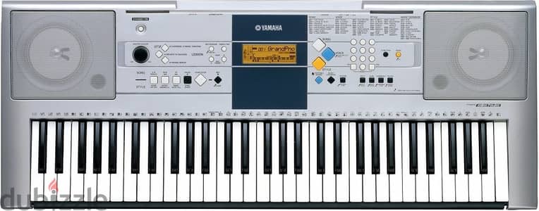 YAMAHA PSR E 323 Musical Keyboard/Piano for sall in mint condition