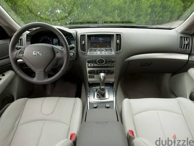 Infiniti G25 2012