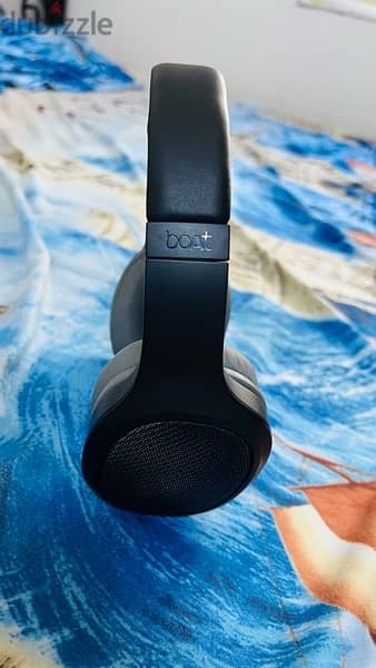 Boat Rockzers 460 wireless headphones excellent condition