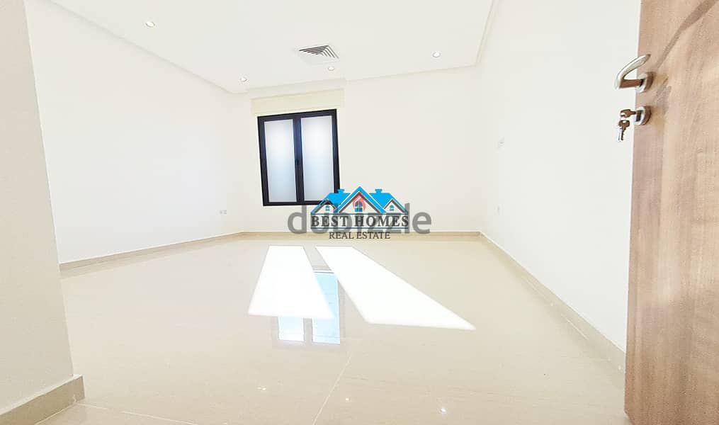 4 Bedrooms Floor in Abu Fatira 6