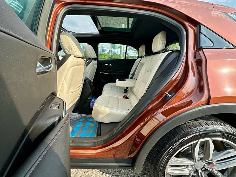 Cadillac XT4 2019 10