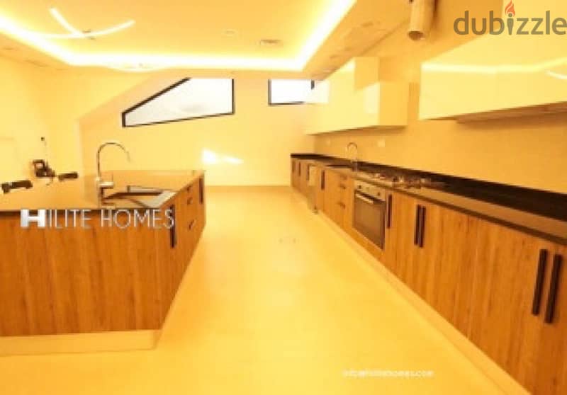 Luxurious modern duplex in Al-Fnaitees with 5 master bedrooms 2